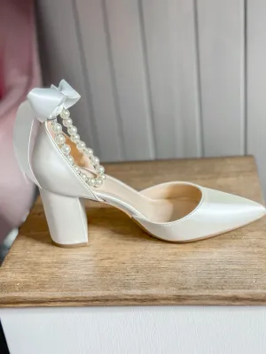 The Julian Pumps