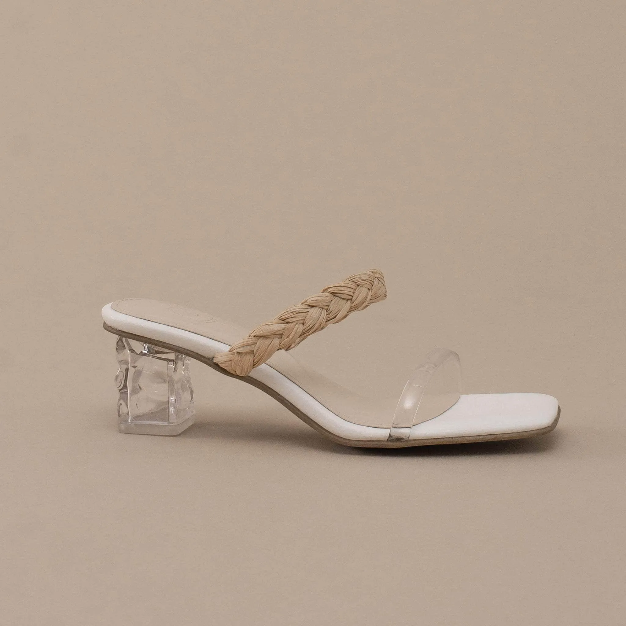 Yumi Lanika Le Blanc